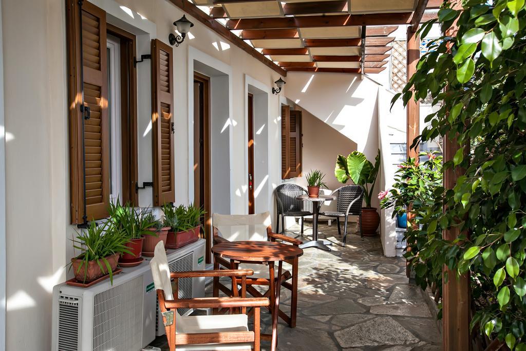 Arxontiko Hotel Tínos Exterior foto